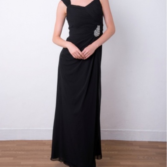 Blu Sage Dresses & Skirts - Blu Sage • Black Dress